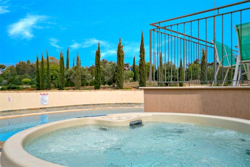 Villa Lalianda Sandy Beach Villas - Private Pool - Jacuzzi - Private Beach Area Polis Exterior foto